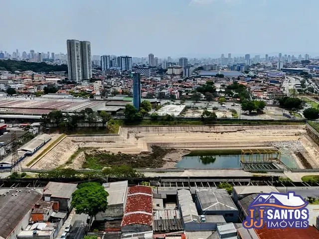 Galpão / Barracão com 300m², à venda, no bairro Jardim Aricanduva em São Paulo