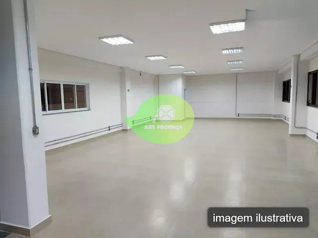 Galpão / Barracão com 2600m², à venda, no bairro Éden em Sorocaba