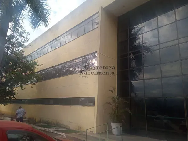 Galpão / Barracão com 1000m², para alugar, no bairro Jardim Califórnia em Jacareí