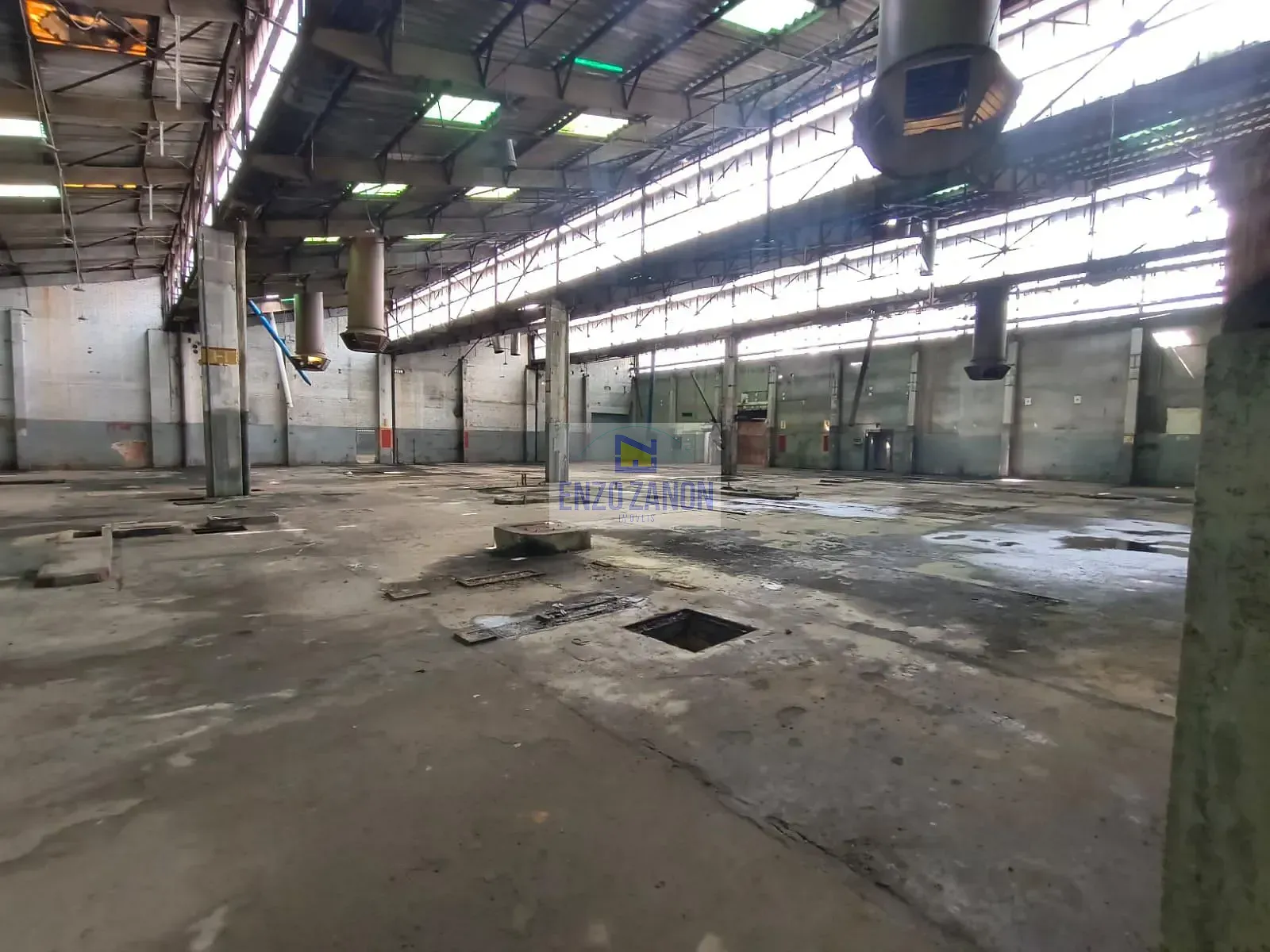 Depósito-Galpão, 16000 m² - Foto 2