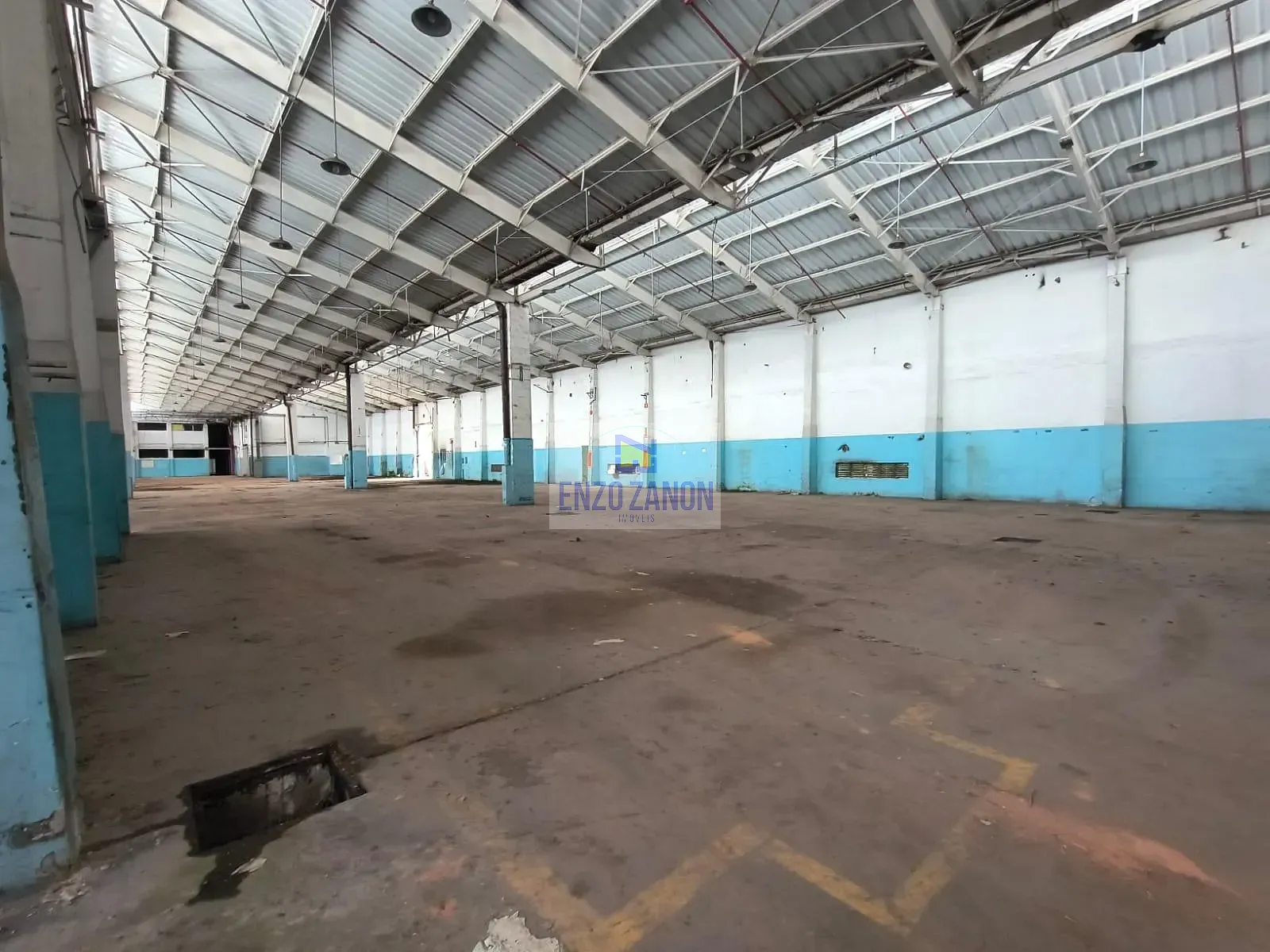 Depósito-Galpão, 16000 m² - Foto 1