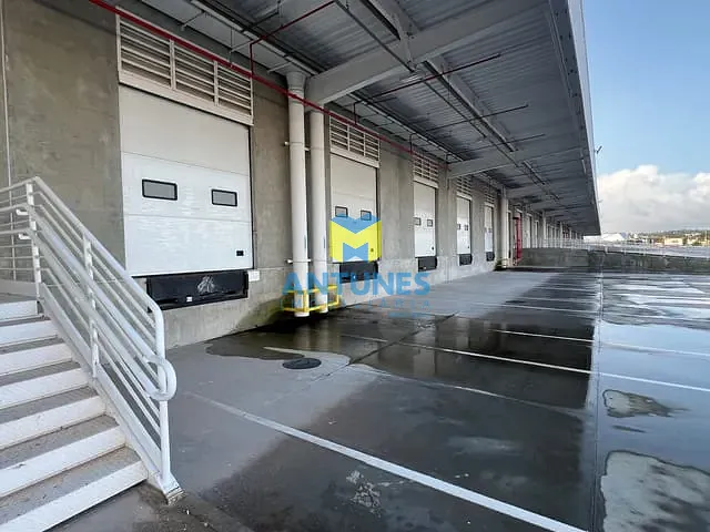 Galpão / Barracão com 13877m², para alugar, no bairro Prazeres em Jaboatão dos Guararapes