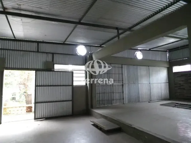 Galpão / Barracão com 350m², para alugar, no bairro Do Salto em Blumenau