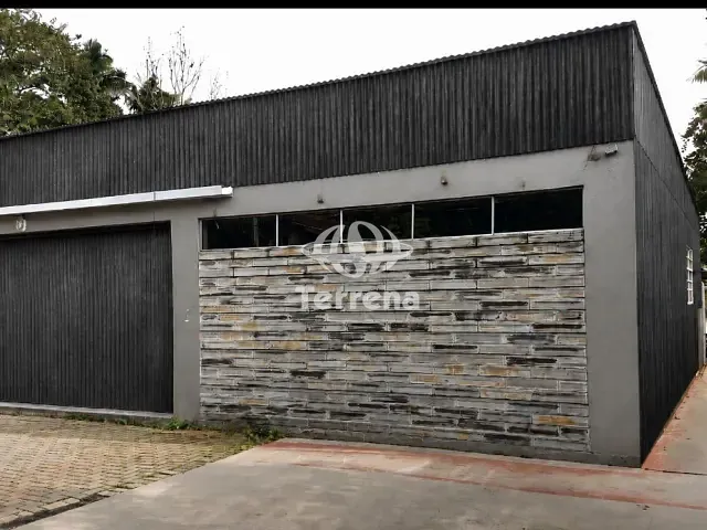 Galpão / Barracão com 350m², para alugar, no bairro Do Salto em Blumenau