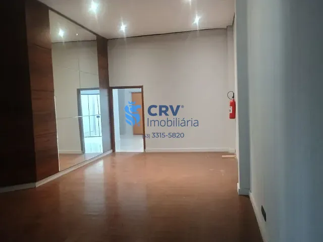 Galpão / Barracão com 1200m², para alugar, no bairro Bandeirantes em Londrina