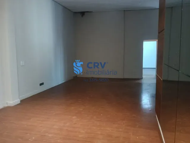 Galpão / Barracão com 1200m², para alugar, no bairro Bandeirantes em Londrina