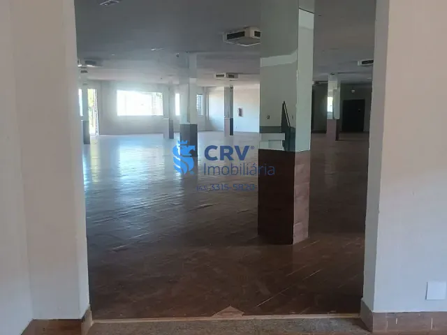 Galpão / Barracão com 1200m², para alugar, no bairro Bandeirantes em Londrina