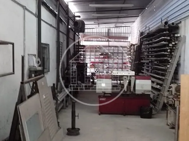 Galpão / Barracão com 2490m², à venda, no bairro Capela do Socorro em São Paulo