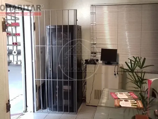 Galpão / Barracão com 2490m², à venda, no bairro Capela do Socorro em São Paulo
