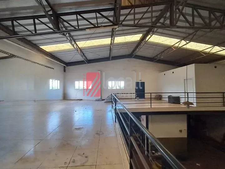 Galpão / Depósito / Armazém  à venda e aluguel, 1430m² — foto 3 de 16