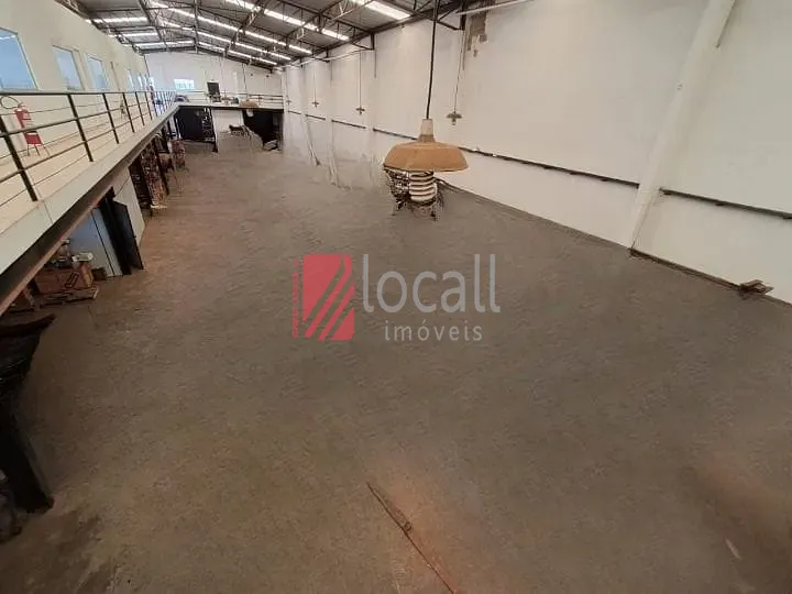 Galpão / Depósito / Armazém  à venda e aluguel, 1430m² — foto 4 de 16