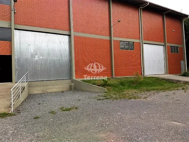 Galpão / Barracão com 2000m², para alugar, no bairro Fortaleza Alta em Blumenau