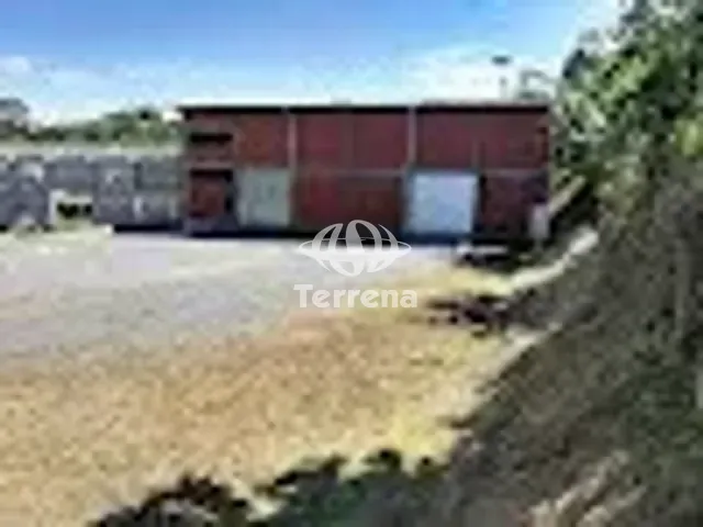 Galpão / Barracão com 2000m², para alugar, no bairro Fortaleza Alta em Blumenau