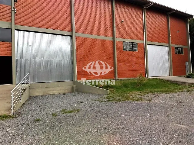 Galpão / Barracão com 2000m², para alugar, no bairro Fortaleza Alta em Blumenau