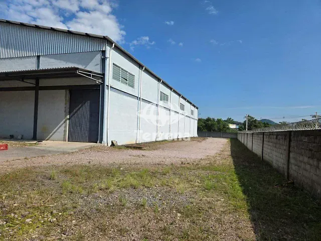 Galpão / Barracão com 9300m², para alugar, no bairro Fortaleza em Blumenau
