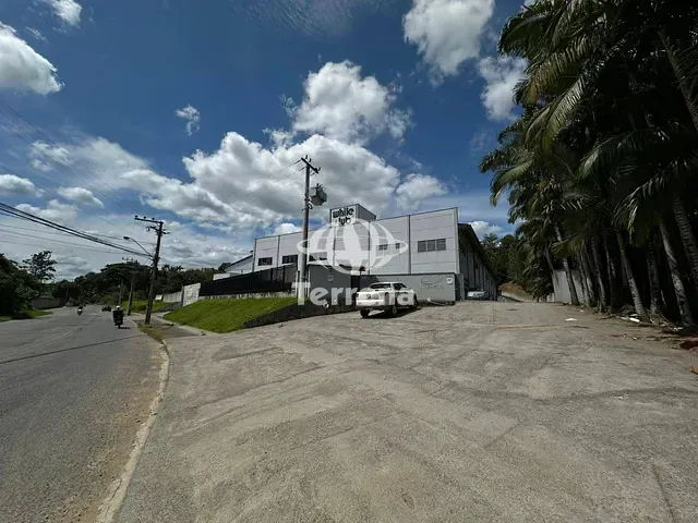 Galpão / Barracão com 9300m², para alugar, no bairro Fortaleza em Blumenau