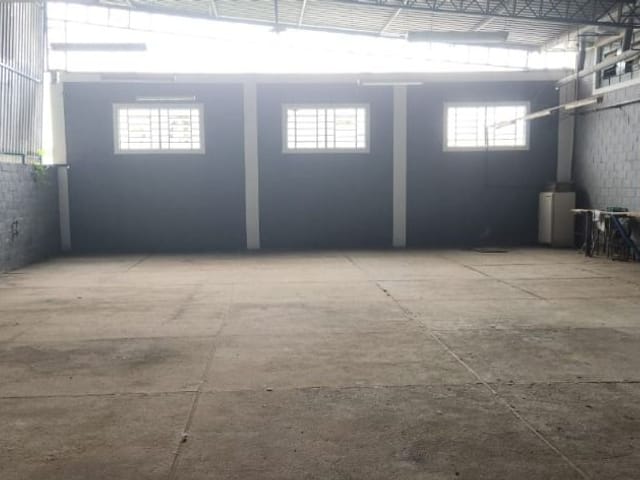 Galpão / Barracão com 313m², à venda ou para alugar, no bairro Bairro Mascate em Nazaré Paulista