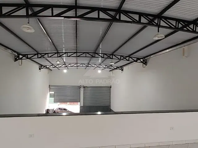 Galpão / Barracão com 250m², para alugar, no bairro Jardim Sônia Maria em Mauá