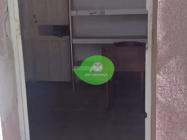 Galpão / Barracão com 700m², para alugar, no bairro Vila Hortência em Sorocaba