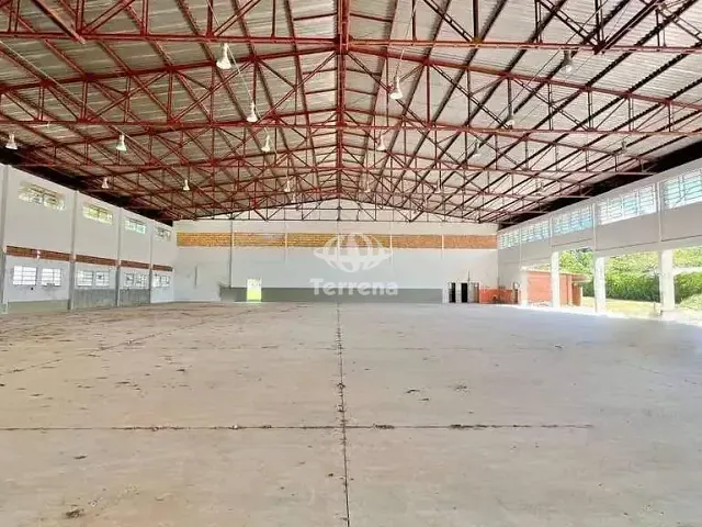 Galpão / Barracão com 3000m², para alugar, no bairro Badenfurt em Blumenau