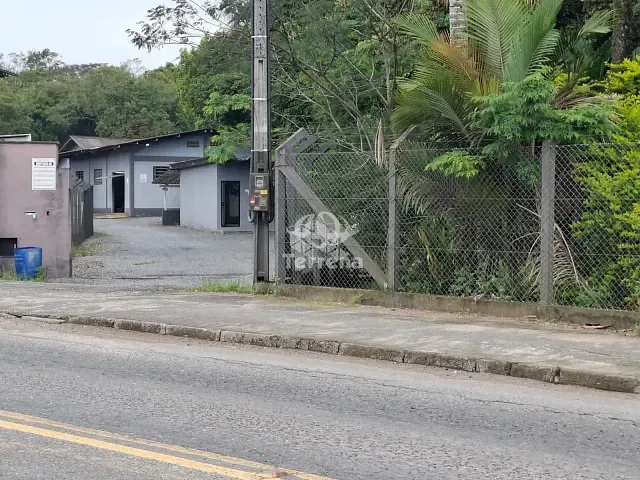 Galpão / Barracão com 5552m², para alugar, no bairro Passo Manso em Blumenau