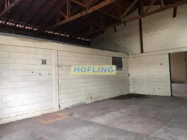 Galpão / Barracão com 220m², à venda ou para alugar, no bairro Vila Cristina em Rio Claro