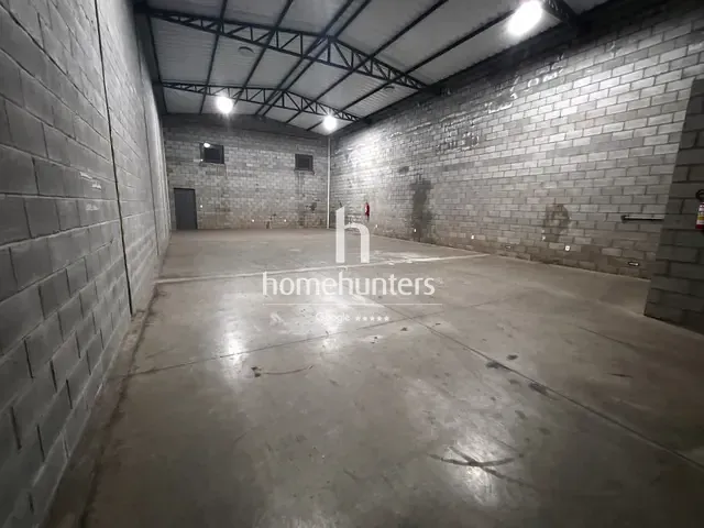 Galpão / Barracão com 200m², para alugar, no bairro Condomínio Coronel (Nova Veneza) em Sumaré