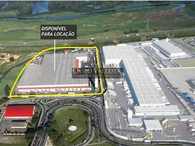 Galpão / Barracão com 64071m², para alugar, no bairro Cumbica em Guarulhos