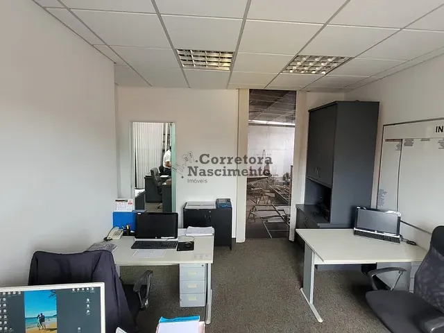 Galpão / Barracão com 420m², à venda, no bairro Jardim Altos de Santana I em Jacareí