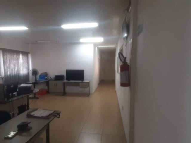 Galpão / Barracão com 1000m², à venda, no bairro Chácara Ondas Verdes em Cotia
