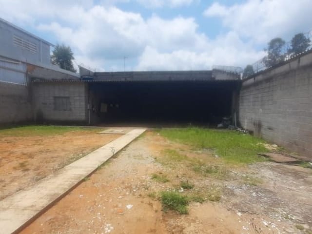 Galpão / Barracão com 1000m², à venda, no bairro Chácara Ondas Verdes em Cotia