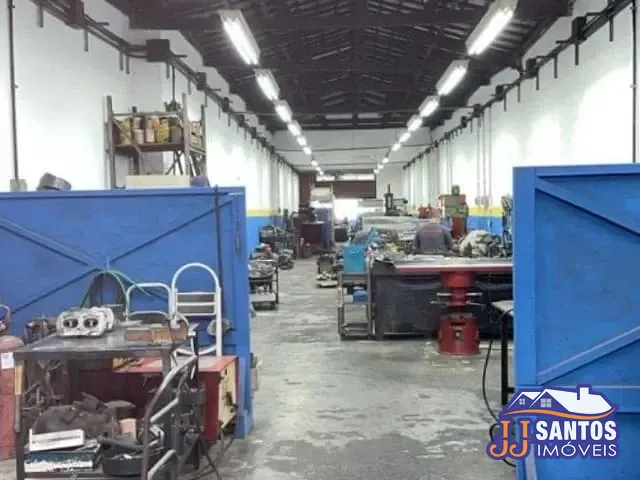 Galpão / Barracão com 969m², à venda, no bairro Cambuci em São Paulo