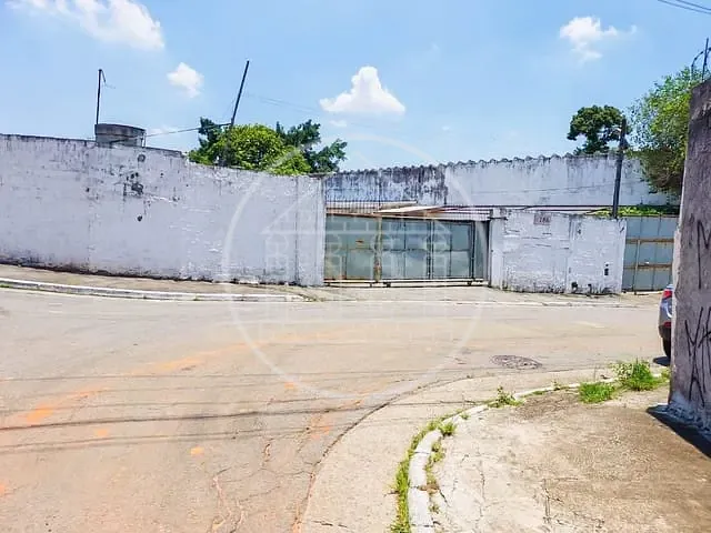 Galpão / Barracão com 1347m², à venda, no bairro Capela do Socorro em São Paulo