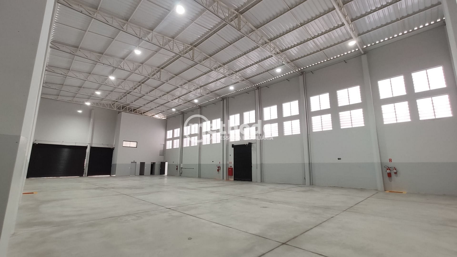 Depósito-Galpão, 917 m² - Foto 2