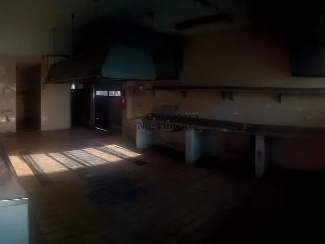 Galpão / Barracão com 3000m², para alugar, no bairro Jardim Califórnia em Jacareí