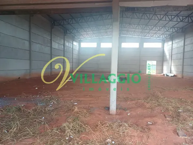 Galpão / Barracão com 800m², à venda ou para alugar, no bairro Chácara Recreio Parque do Sabiá (Zona Rural) em São José do Rio Preto