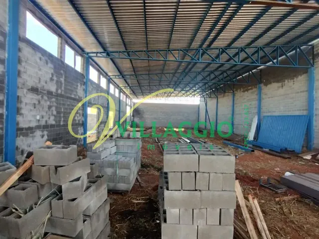 Galpão / Barracão com 600m², para alugar, no bairro São Benedito da Capelinha (Zona Rural) em São José do Rio Preto