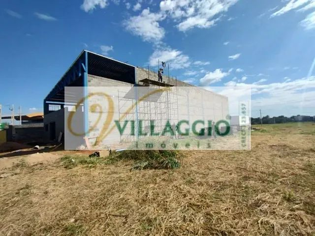 Galpão / Barracão com 600m², para alugar, no bairro São Benedito da Capelinha (Zona Rural) em São José do Rio Preto