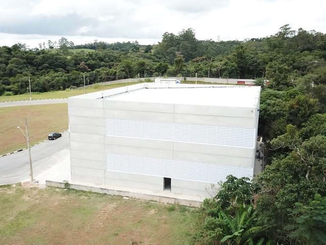 Galpão / Barracão com 207m², à venda ou para alugar, no bairro Vila Verona em Vargem Grande Paulista