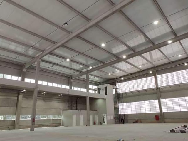 Galpão / Barracão com 207m², à venda ou para alugar, no bairro Vila Verona em Vargem Grande Paulista