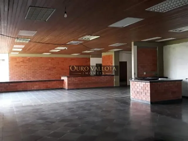 Galpão / Barracão com 12000m², para alugar, no bairro Vila São Pedro em São Paulo
