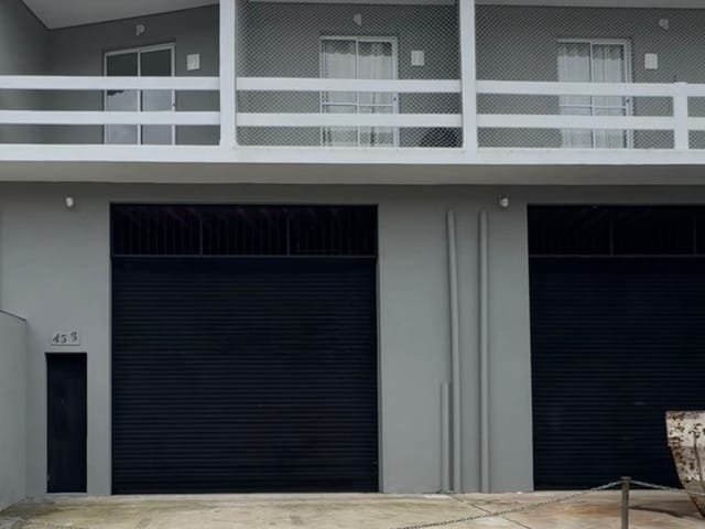 Galpão / Barracão com 80m², para alugar, no bairro Jardim das Esmeraldas em São Paulo