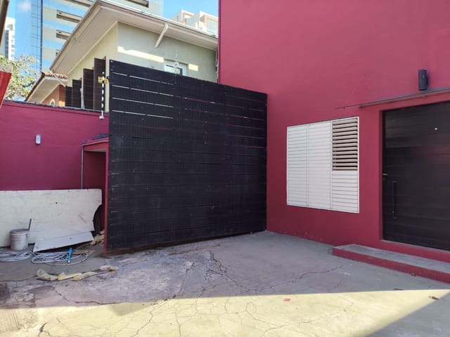 Galpão / Barracão com 596m², à venda ou para alugar, no bairro Vila Gertrudes em São Paulo