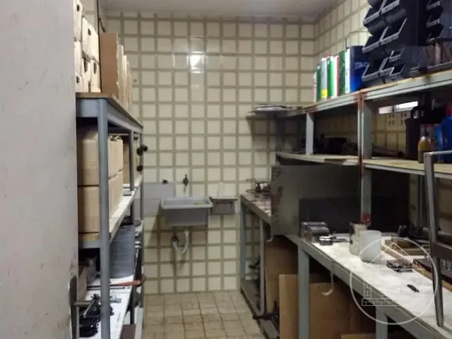Galpão / Barracão com 702m², à venda, no bairro Vila Califórnia(Zona Sul) em São Paulo