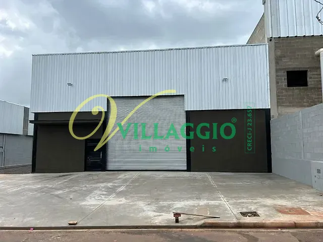 Galpão / Barracão com 1000m², para alugar, no bairro Distrito Industrial Doutor Carlos Arnaldo e Silva em São José do Rio Preto