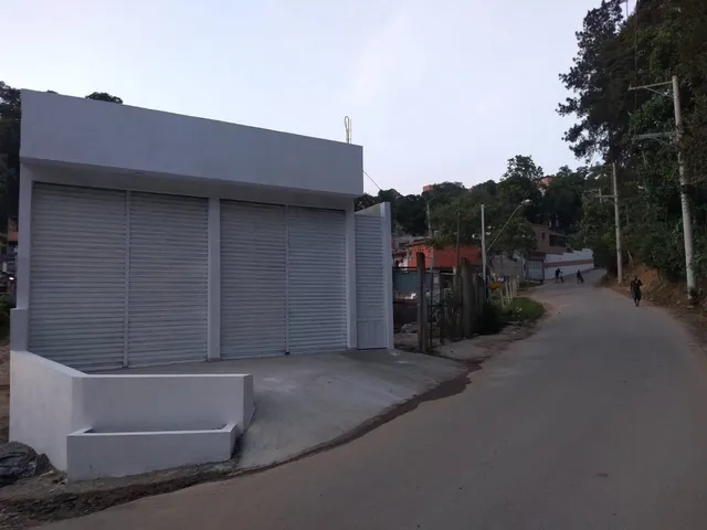 Galpão / Barracão para alugar, no bairro Centro (Caucaia do Alto) em Cotia