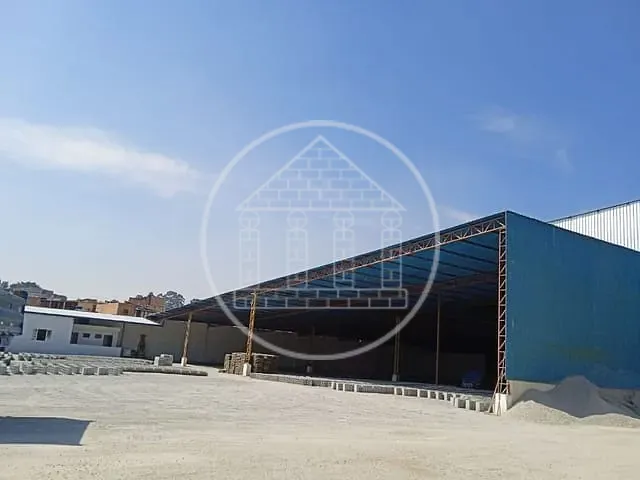 Galpão / Barracão com 4000m², à venda ou para alugar, no bairro Jardim Casa Grande em São Paulo