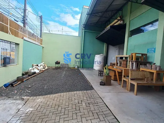 Galpão / Barracão com 360m², para alugar, no bairro Antares em Londrina