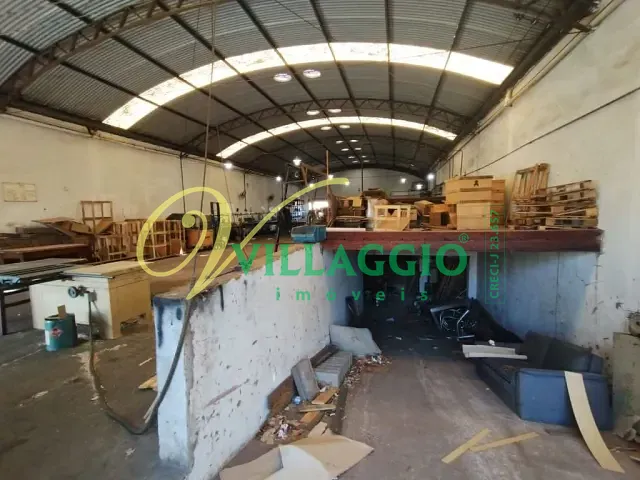 Galpão / Barracão com 2060m², para alugar, no bairro Vila Moreira em São José do Rio Preto