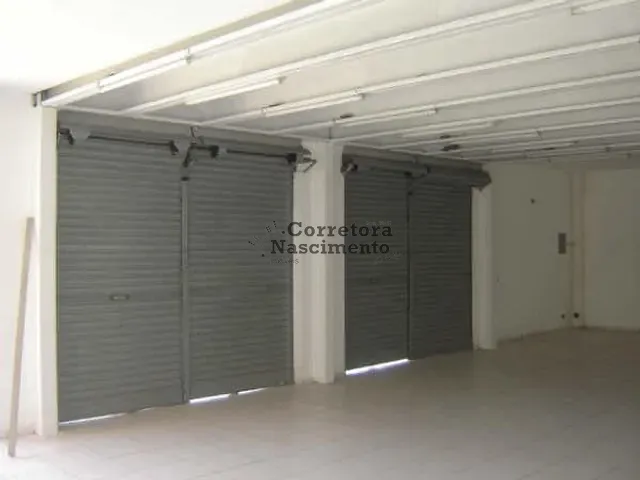 Galpão / Barracão com 600m², à venda, no bairro Vila Nair em São José dos Campos